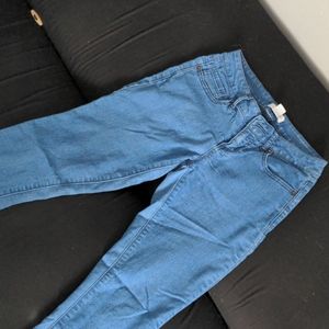Forever 21 jeggings with ankle zip detail